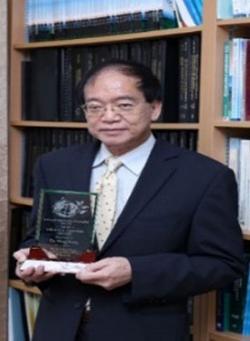 Prof. Ming Hung Wong