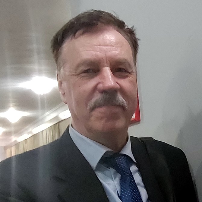 Dr. Alexander Khotsianovsky